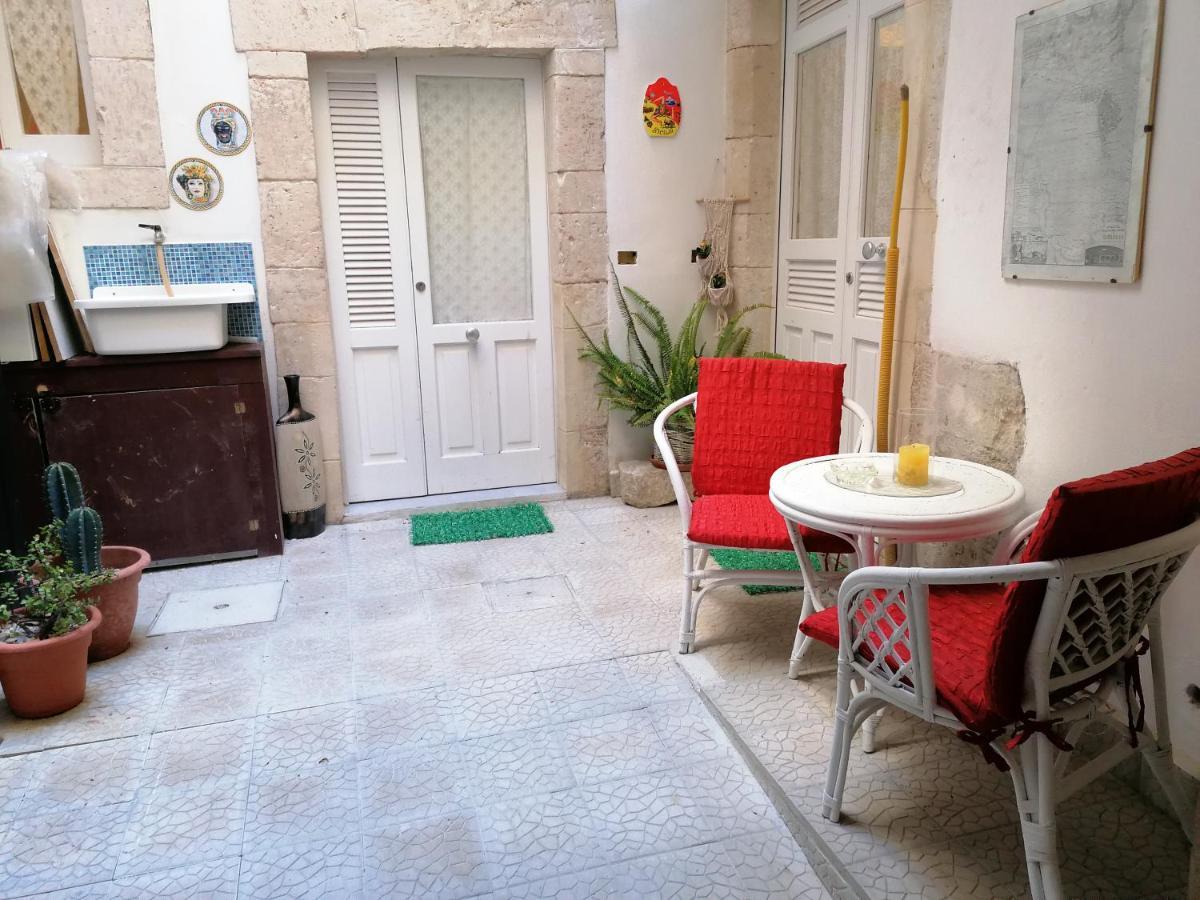 Il Cortiletto Di Via Minniti Bed and breakfast