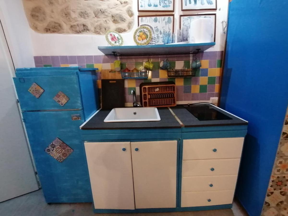 Couette-café Il Cortiletto Di Via Minniti Syracuse